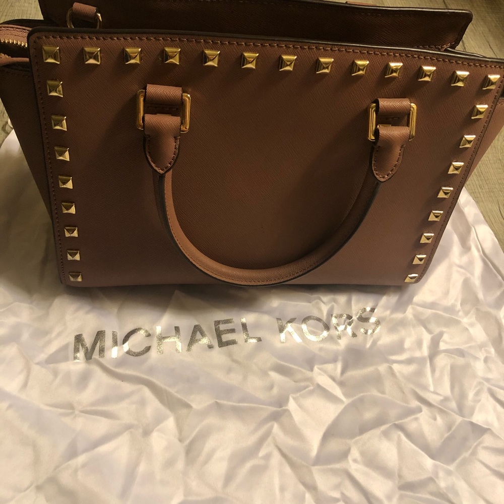 mk selma medium dusty rose with rivet - Picture 3 of 3